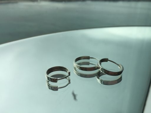 Conjunto de tres pendientes con bisagra